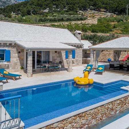 Villa Blue Sky Bol Ngoại thất bức ảnh