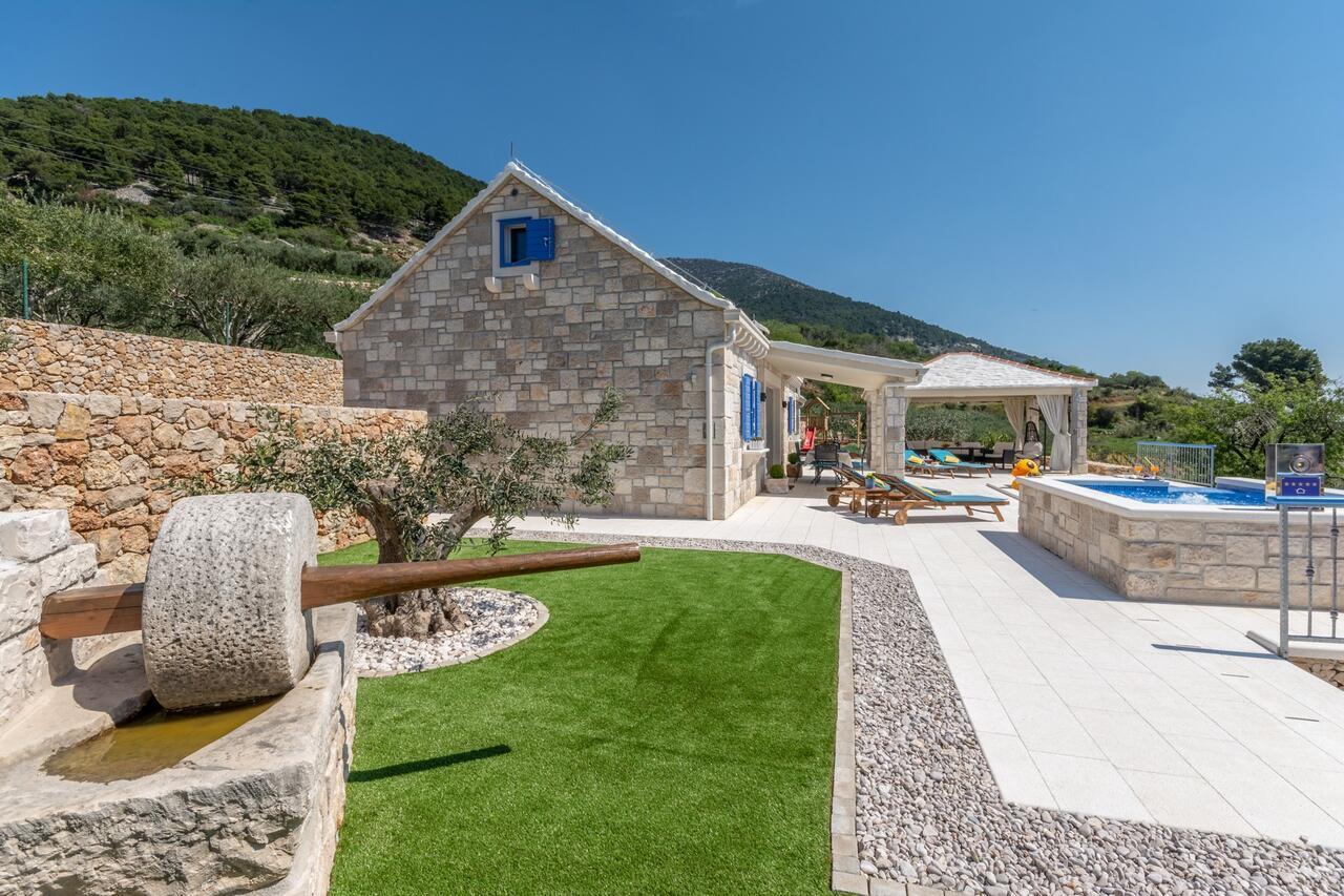 Villa Blue Sky Bol Ngoại thất bức ảnh